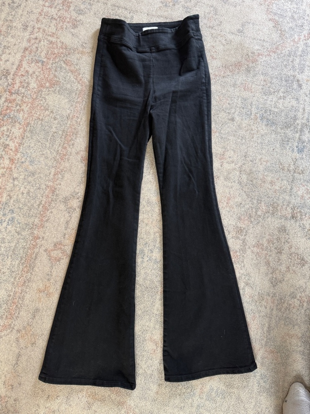 FRAME Denim Jetset Flare Jean